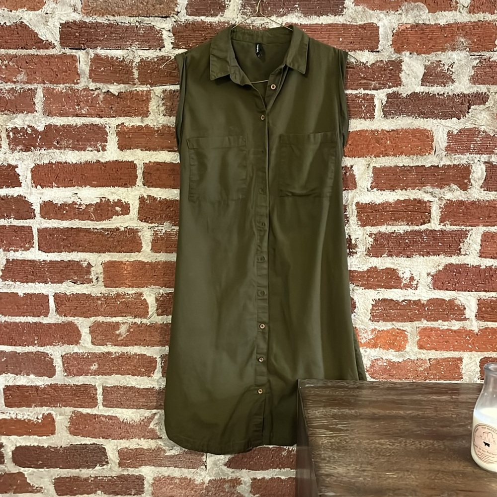 Stradivarius cotton dress